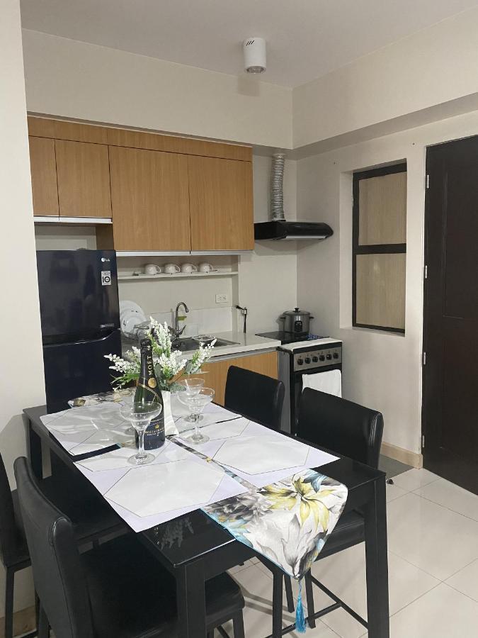 Appartamento Jam'S Pad Davao City Esterno foto